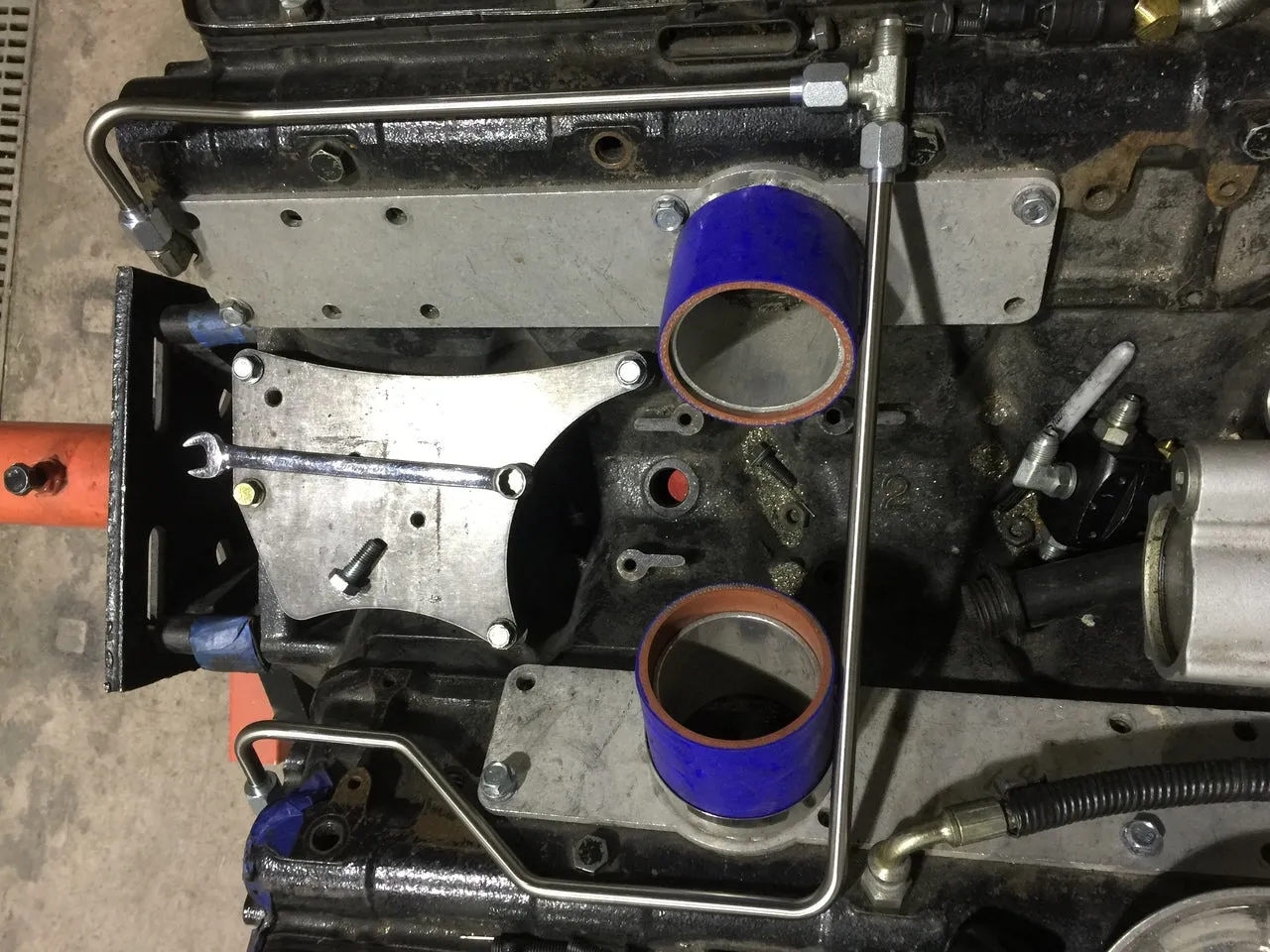 (1994-1997) Fseries - Regulated Return Fuel System