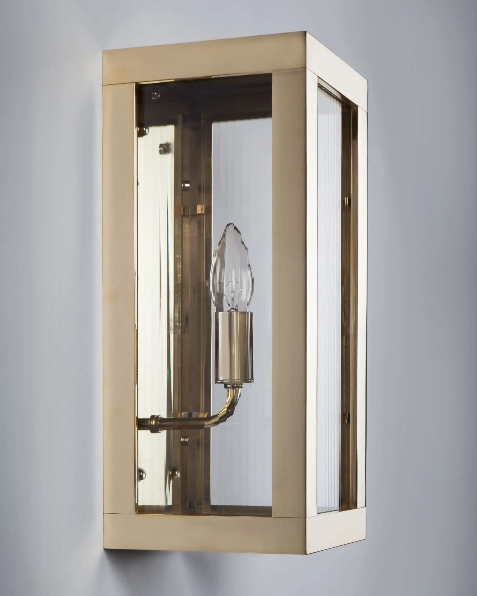 Heron 6 Exterior Sconce
