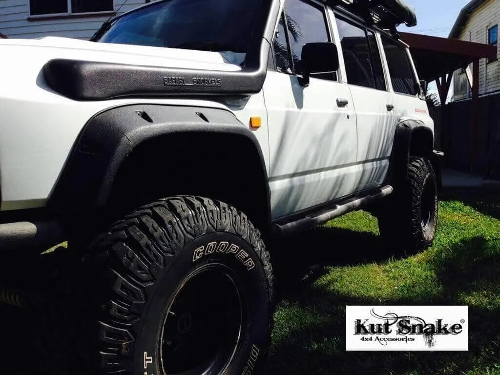 Kut Snake Flares for Nissan Safari/Patrol GQ