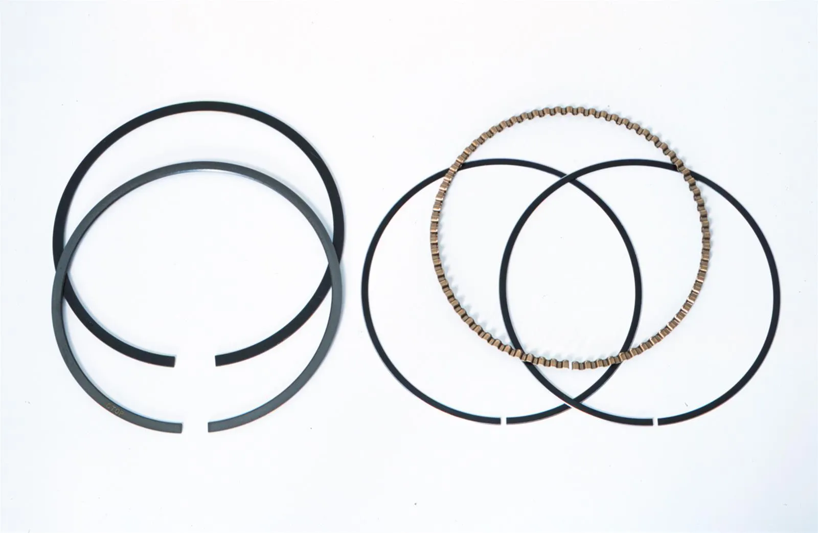 MAHLE  PISTON RING SET (.040) 1994-2003 FORD 7.3L POWERSTROKE