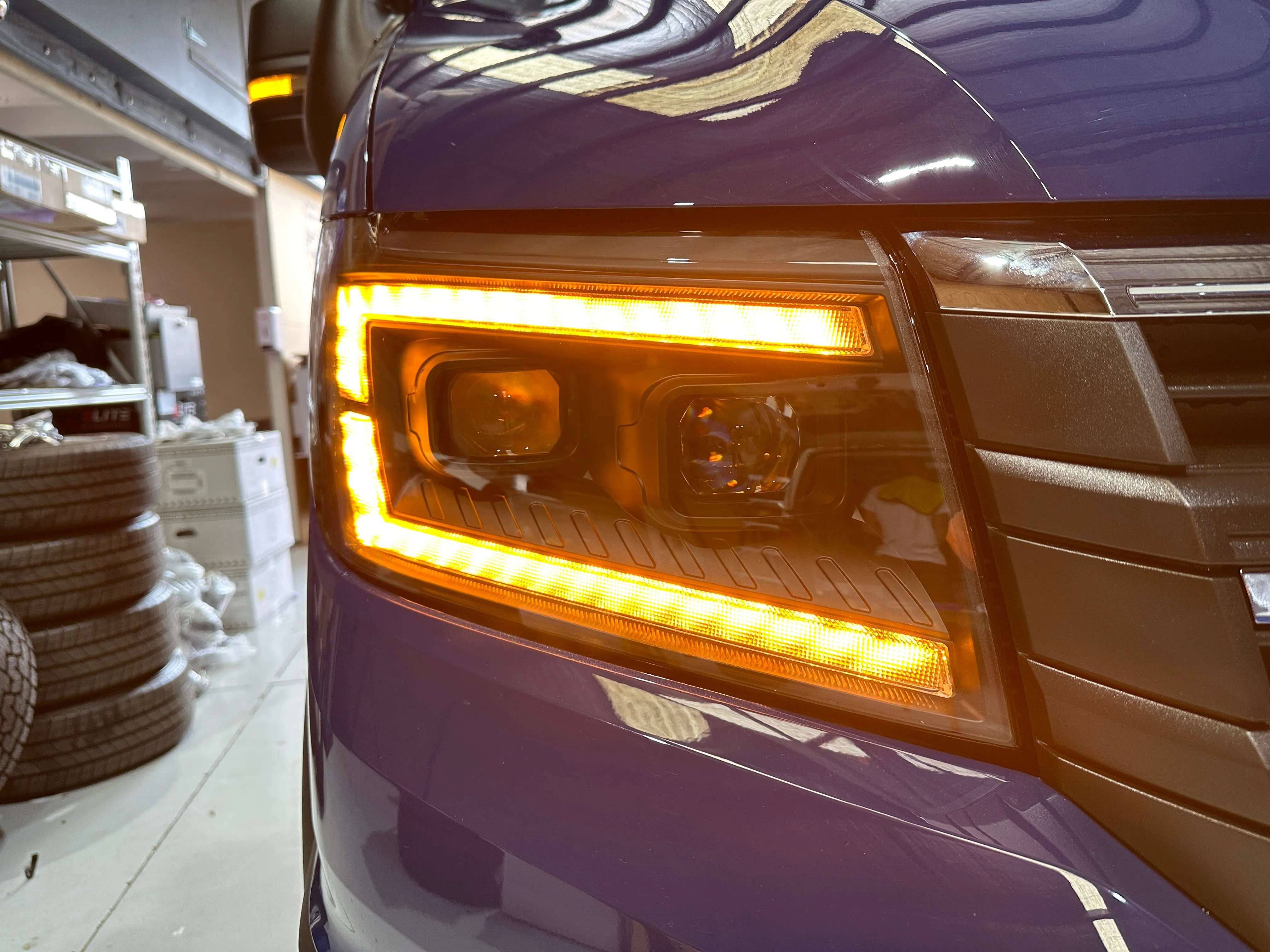 VW Crafter LED DRL Headlights with Sequential Indicators – BLACK